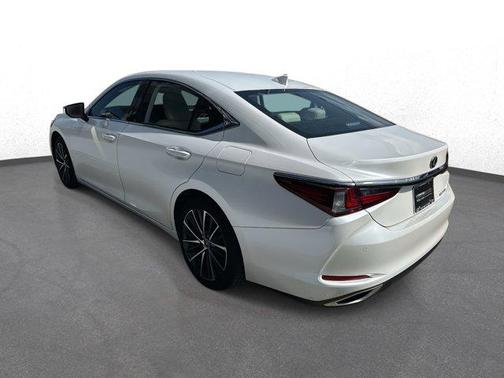 2024 Lexus ES 350 Base