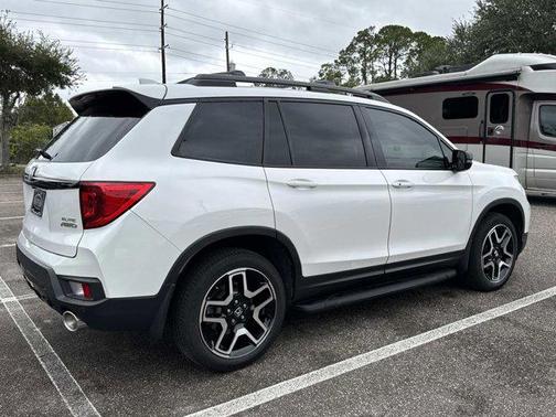2023 Honda Passport AWD Elite