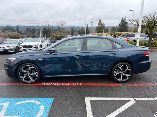 Tourmaline Blue Metallic 2020 Volkswagen Passat 2.0T R-Line