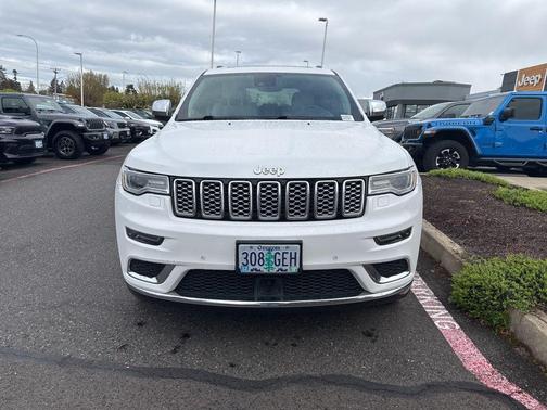 2019 Jeep Grand Cherokee Summit