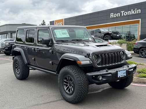 Granite Crystal Clearcoat Metallic 2026 Jeep Wrangler Moab 392