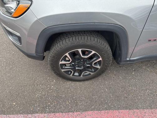 Billet Silver Metallic Clearcoat 2020 Jeep Compass Trailhawk