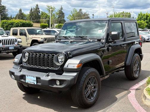 Black Clearcoat 2026 Jeep Wrangler Sport