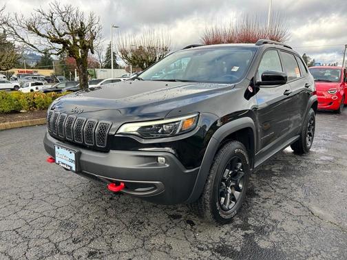 2022 Jeep Cherokee Trailhawk