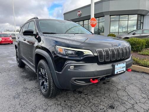 2022 Jeep Cherokee Trailhawk