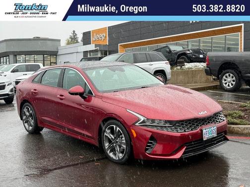 Passion Red 2022 Kia K5 EX