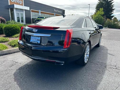 2017 Cadillac XTS Luxury