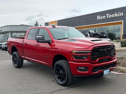 Molten Red Pearlcoat 2026 RAM 2500 Laramie