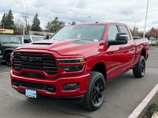 Molten Red Pearlcoat 2026 RAM 2500 Laramie