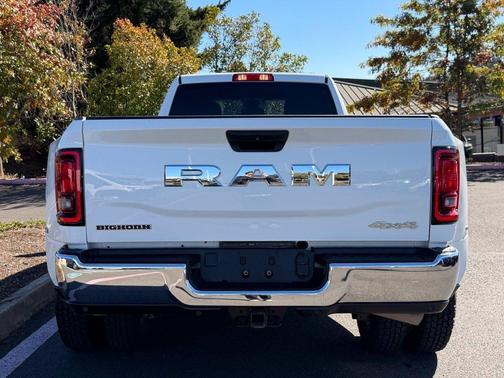 Bright White Clearcoat 2026 RAM 3500 Big Horn