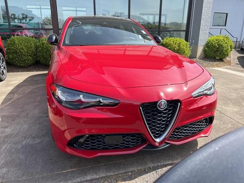 2024 Alfa Romeo Giulia Ti