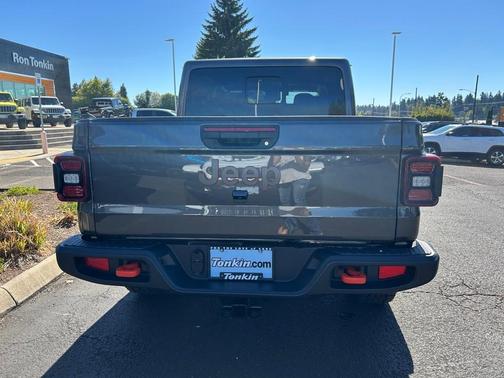 2025 Jeep Gladiator Mojave