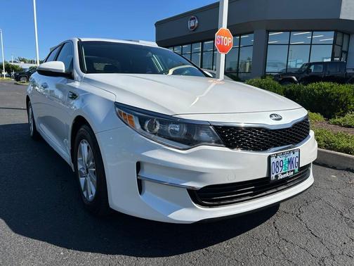 2017 Kia Optima LX