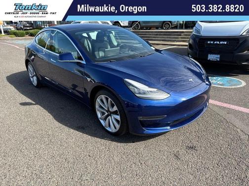 Blue 2018 Tesla Model 3 Long Range