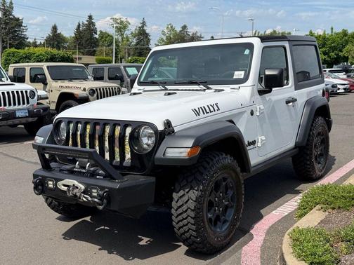 Bright White Clearcoat 2023 Jeep Wrangler Sport