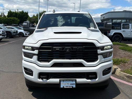 Bright White Clearcoat 2026 RAM 2500 Tradesman