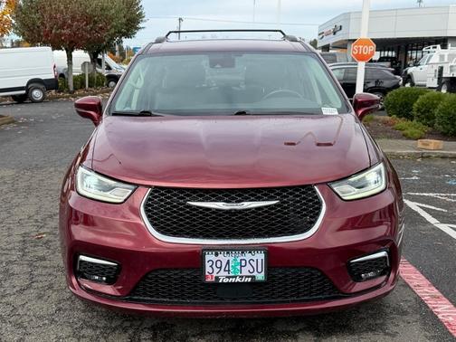 2021 Chrysler Pacifica Touring-L