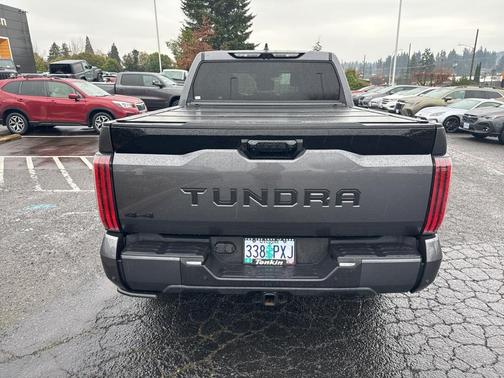 2024 Toyota Tundra Platinum