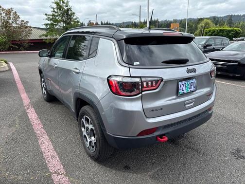 Billet Silver Metallic Clearcoat 2022 Jeep Compass Trailhawk