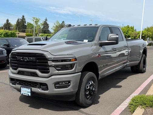 Ceramic Gray Clearcoat 2026 RAM 3500 Laramie