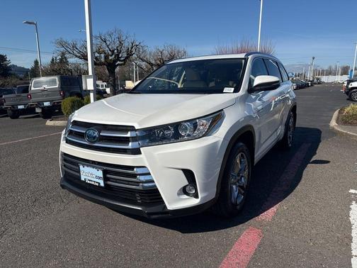 2019 Toyota Highlander Hybrid 