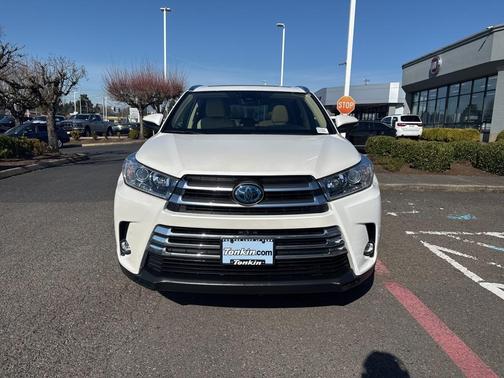 2019 Toyota Highlander Hybrid 