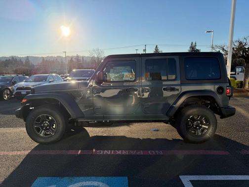 2026 Jeep Wrangler Sport