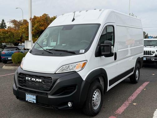 Bright White Clearcoat 2026 RAM ProMaster 2500 High Roof