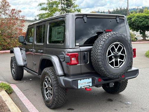 Granite Crystal Clearcoat Metallic 2026 Jeep Wrangler Rubicon