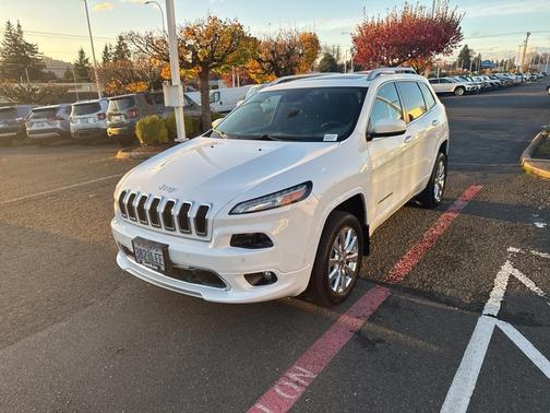 2016 Jeep Cherokee Overland