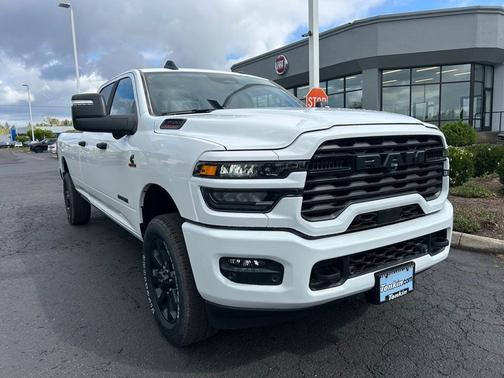 2025 RAM 3500 Big Horn
