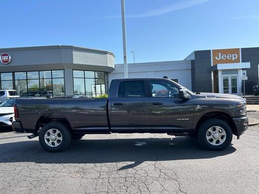 2025 RAM 3500 Big Horn