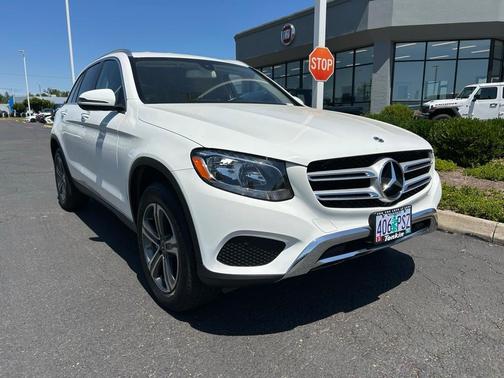 2019 Mercedes-Benz GLC 300 Base 4MATIC