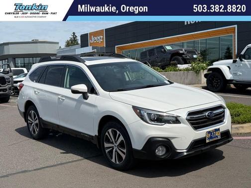 Crystal White Pearl 2018 Subaru Outback 2.5i Limited