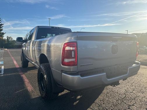 2022 RAM 3500 Big Horn
