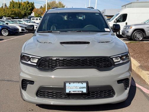 Destroyer Gray Clearcoat 2027 Dodge Durango GT