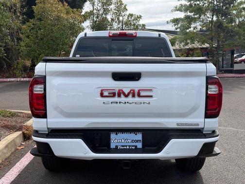 Summit White 2023 GMC Canyon Elevation