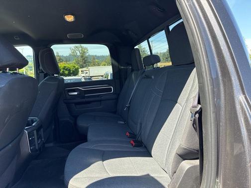 Granite Crystal Clearcoat Metallic 2024 RAM 3500 Big Horn