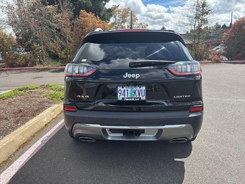 Diamond Black 2019 Jeep Cherokee Limited