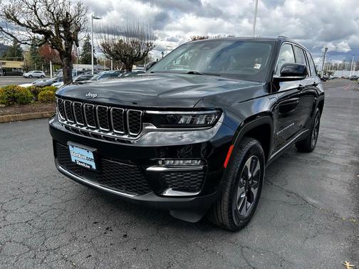 2022 Jeep Grand Cherokee 4xe Base