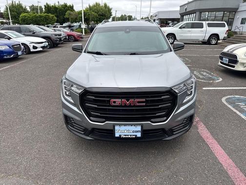 Sterling 2023 GMC Terrain SLE
