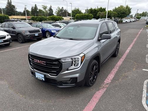 Sterling 2023 GMC Terrain SLE