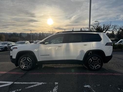 2026 Jeep Cherokee LAREDO/LIMITED