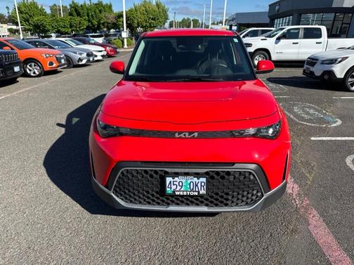 Inferno Red 2025 Kia Soul LX