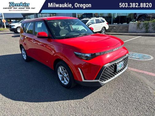 Inferno Red 2025 Kia Soul LX