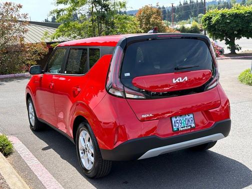 Inferno Red 2025 Kia Soul LX