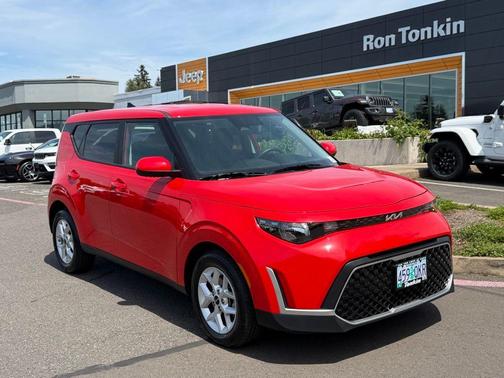 Inferno Red 2025 Kia Soul LX