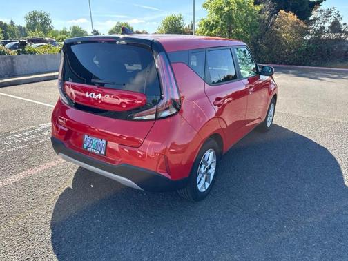 Inferno Red 2025 Kia Soul LX