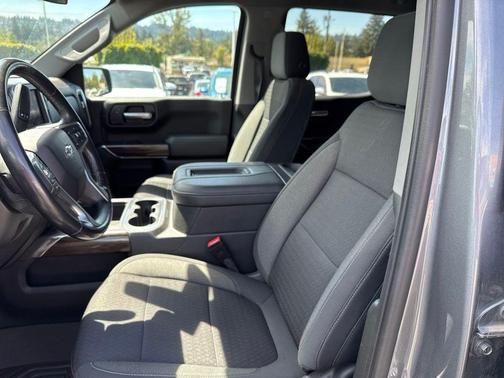 Satin Steel Metallic 2021 Chevrolet Silverado 1500 RST