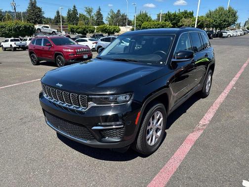 Diamond Black 2022 Jeep Grand Cherokee Limited